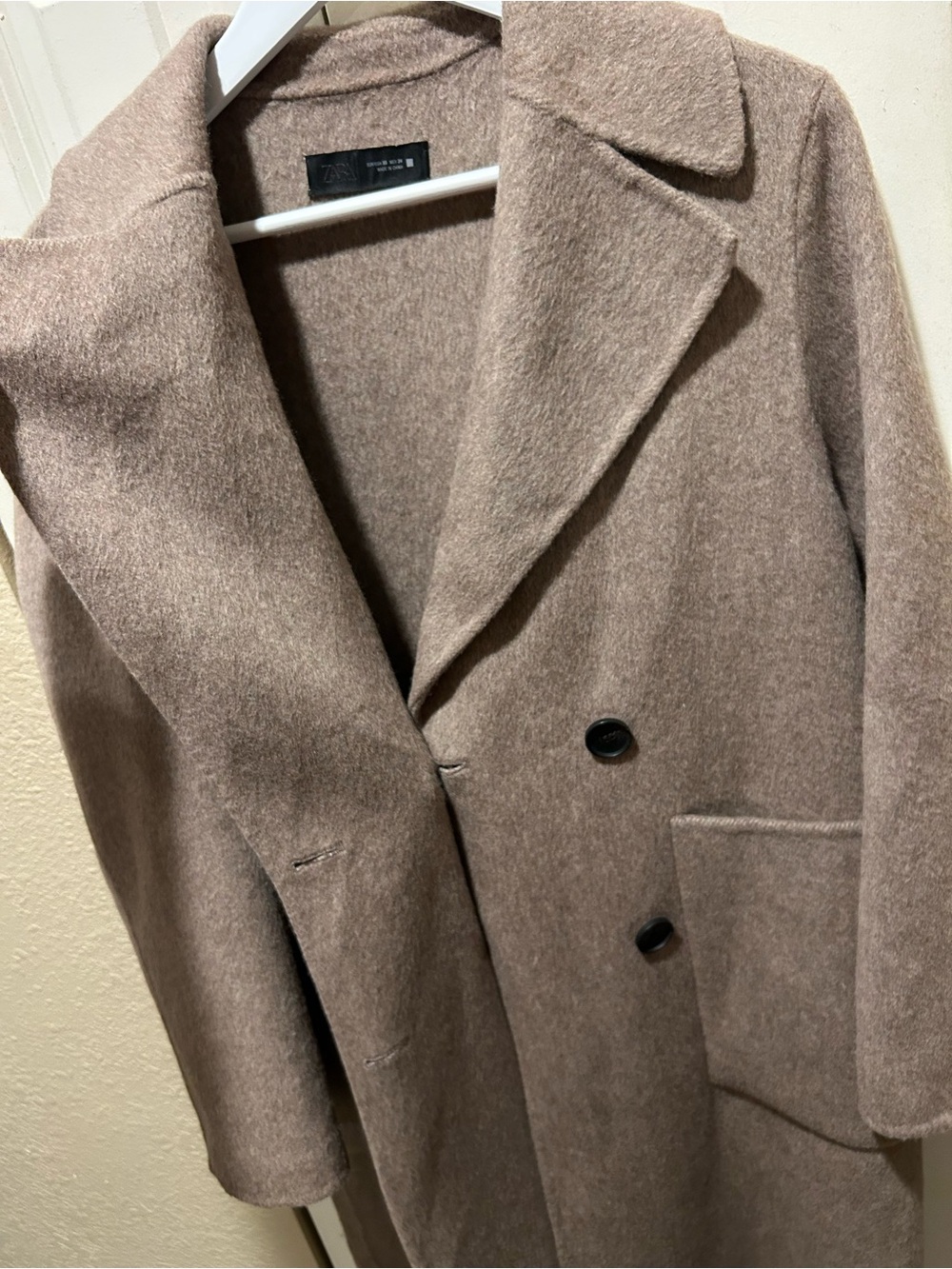Zara Wool Blend Long Double-Breasted Coat in Taupe Beige , XS - Picture 8 of 9